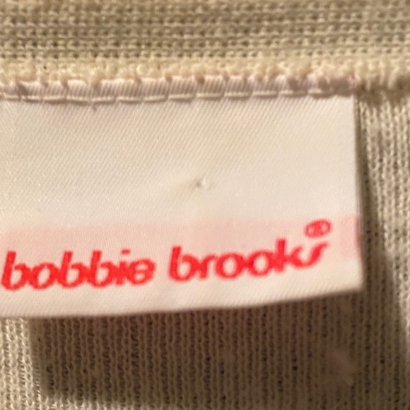 Vintage Bobbie Brooks Cream Cardigan and Separate Black Shaw - Picture 2 of 7